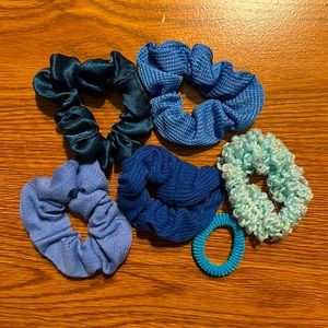 5 pc scrunchies.